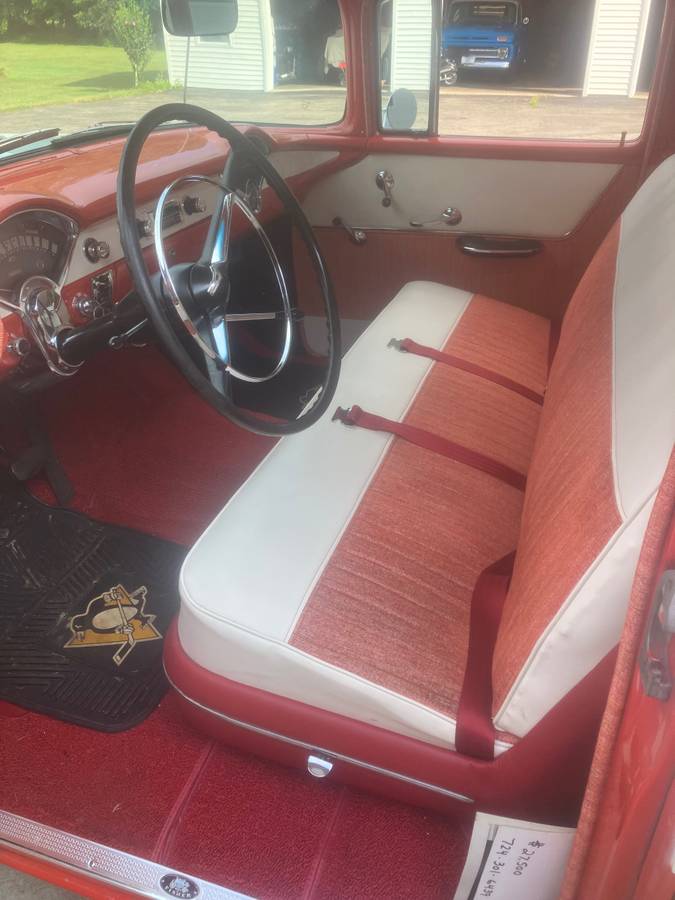 Chevy-210-station-wagon-1956-red-17