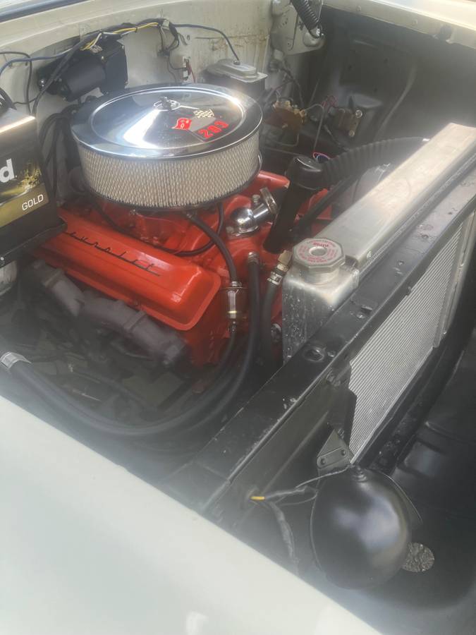 Chevy-210-station-wagon-1956-red-9