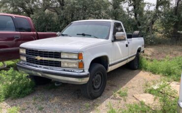 Chevy-2500-1993-white-4