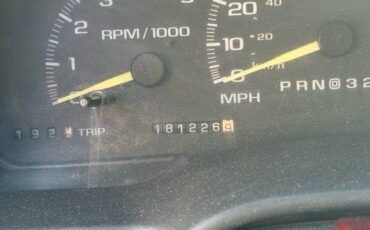 Chevy-2500-4x4-1995-white-8