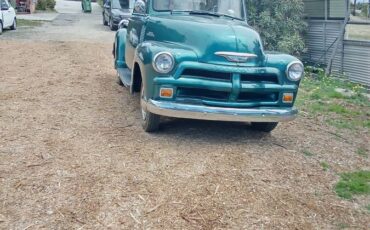 Chevy-3100-pickup-1952-green-2