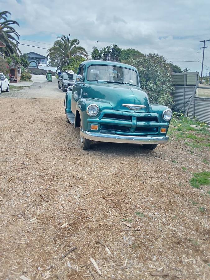 Chevy-3100-pickup-1952-green-2