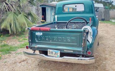 Chevy-3100-pickup-1952-green