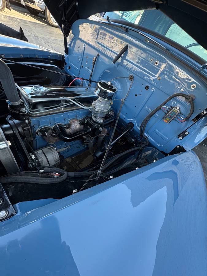 Chevy-3100-pickup-1954-blue-10
