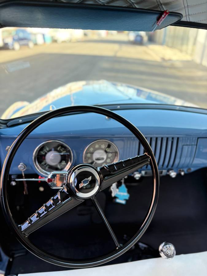 Chevy-3100-pickup-1954-blue-4