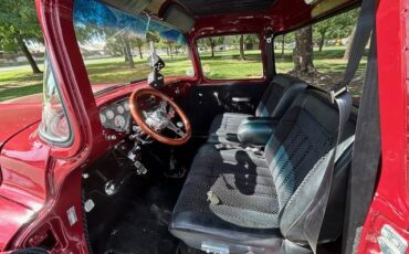 Chevy-3100-pickup-1957-red-5