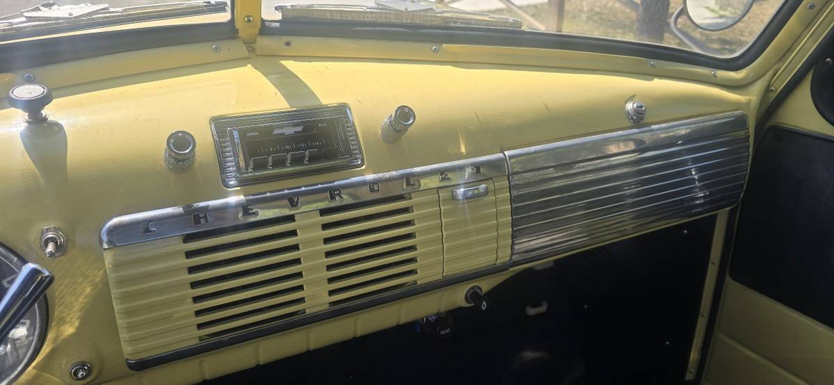 Chevy-3100-truck-1947-18