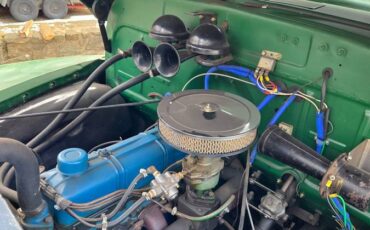 Chevy-3100-truck-1951-green-2