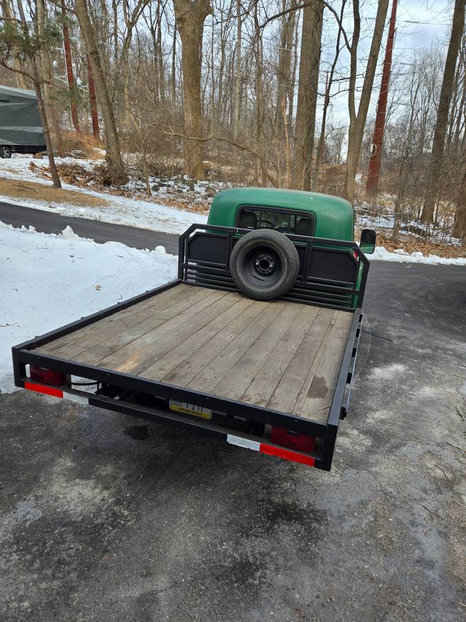 Chevy-3100-truck-1951-green-5