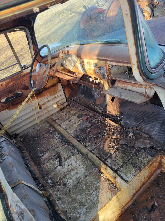Chevy-3100-truck-1955-3