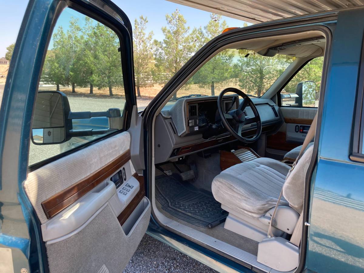 Chevy-3500-1993-green-8