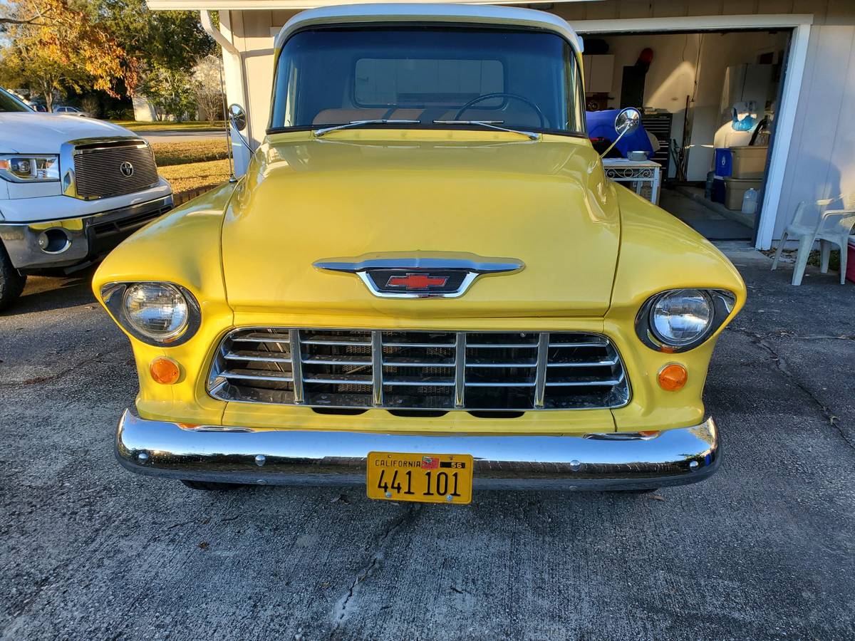 Chevy-3500-stepside-1956-yellow-2