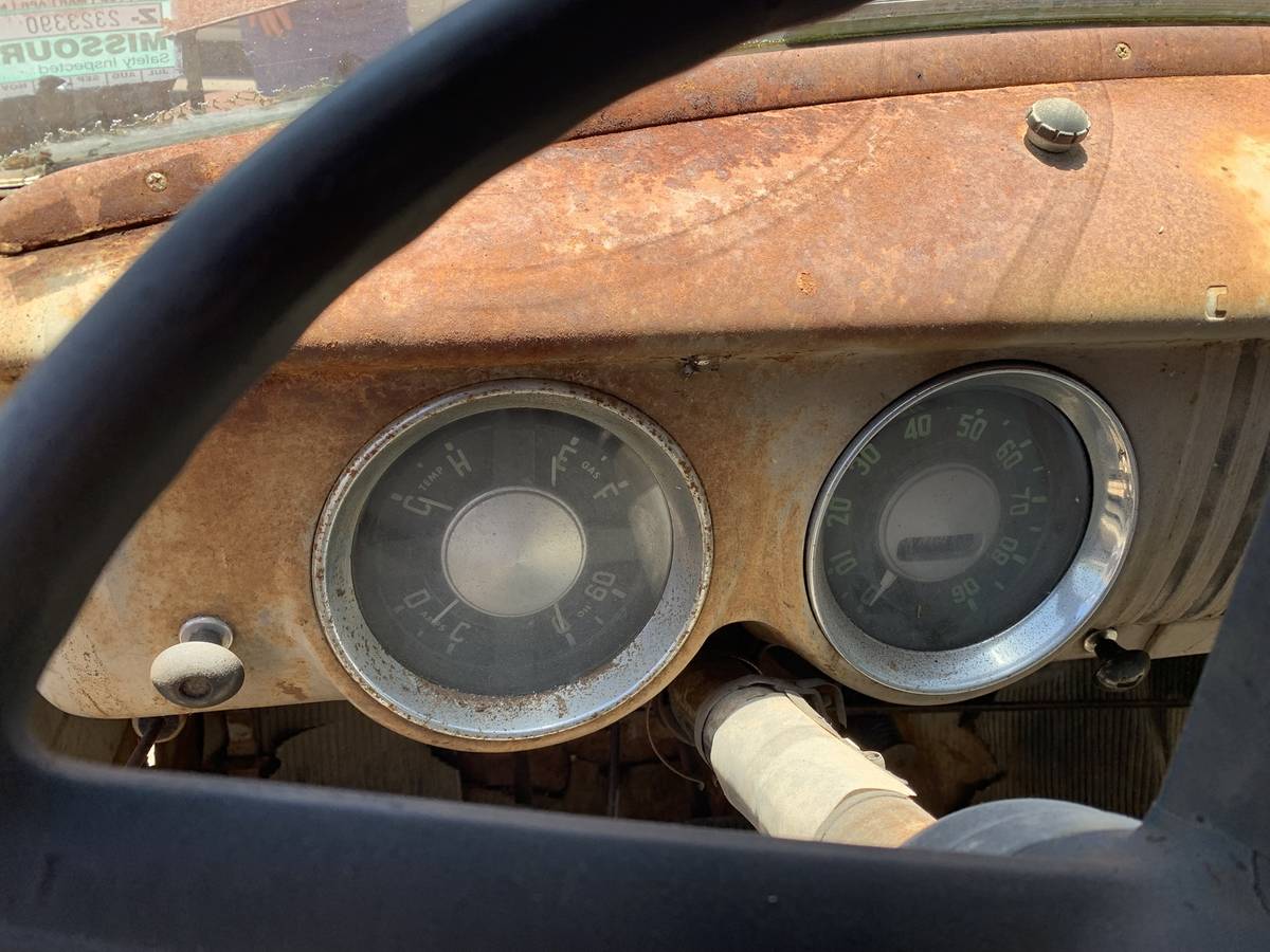 Chevy-3600-pickup-1955-11