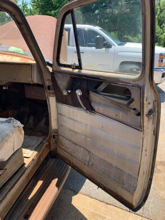 Chevy-3600-pickup-1955-15