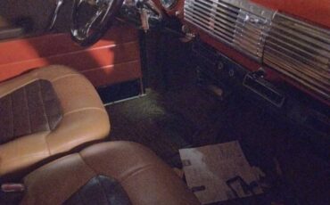 Chevy-5-window-1966-orange-13