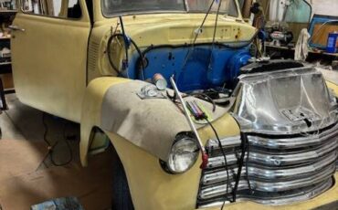 Chevy-5-window-pick-up-truck-1948-yellow-2
