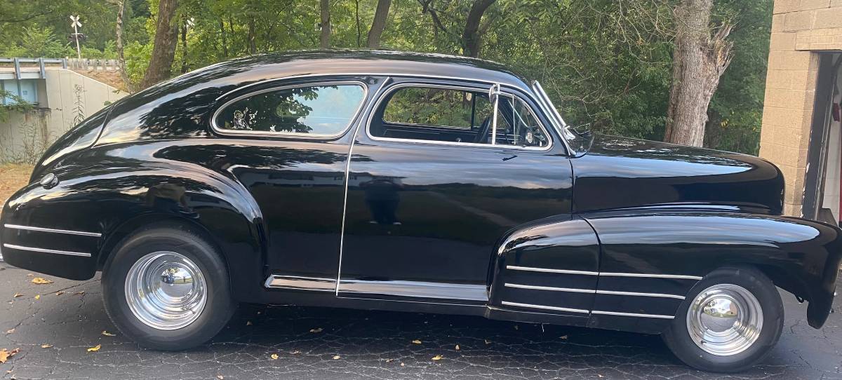 Chevy-aero-1948-11