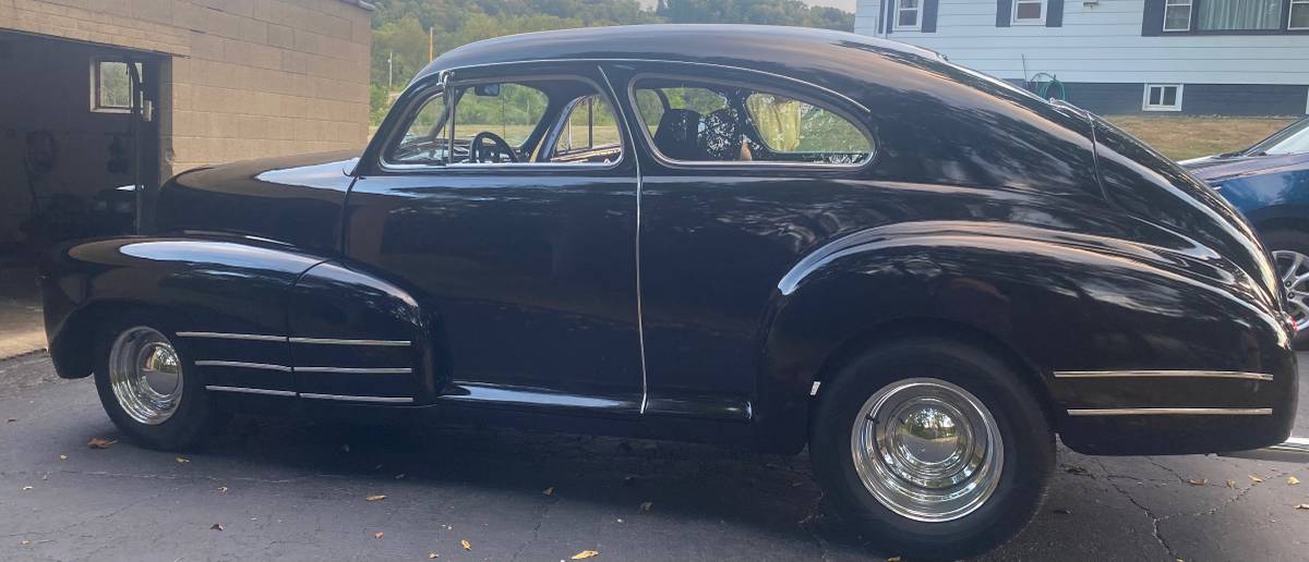 Chevy-aero-1948-15