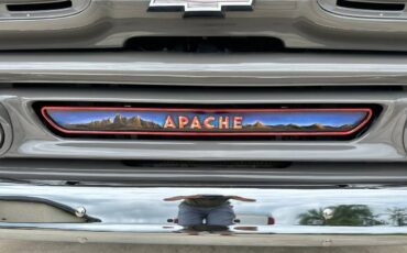 Chevy-apache-10-1961-grey-13