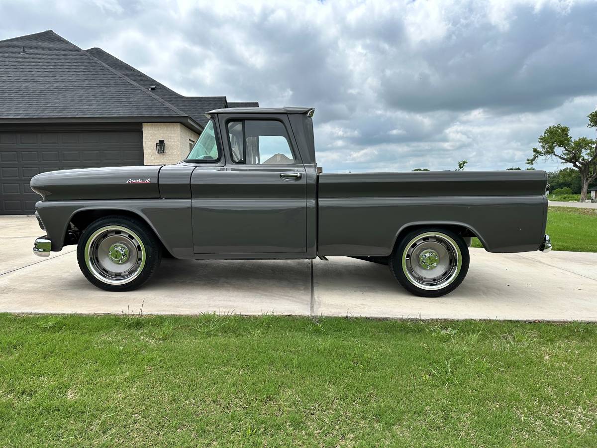 Chevy-apache-10-1961-grey-5