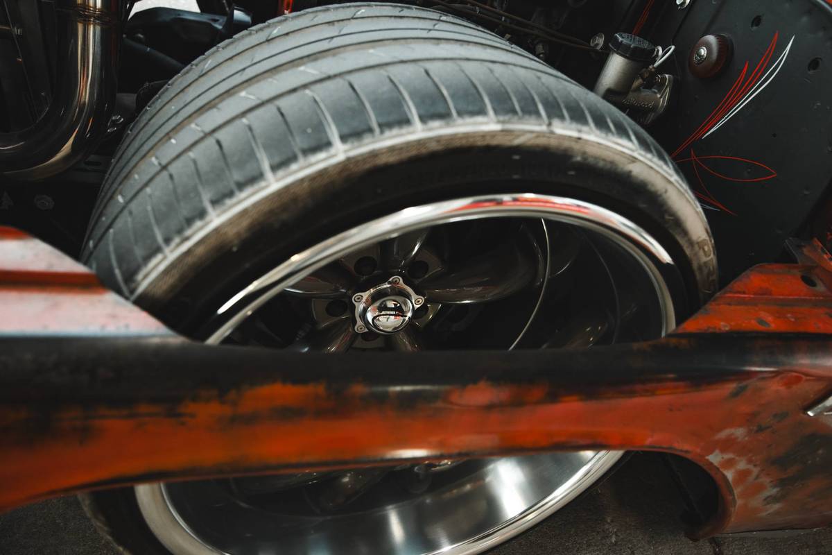 Chevy-apache-diesel-1990-16