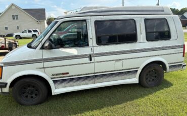 Chevy-astro-ext-1994-white-2