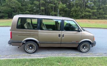 Chevy-astro-van-1994-brown-3