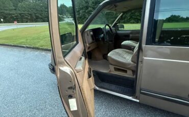 Chevy-astro-van-1994-brown-9