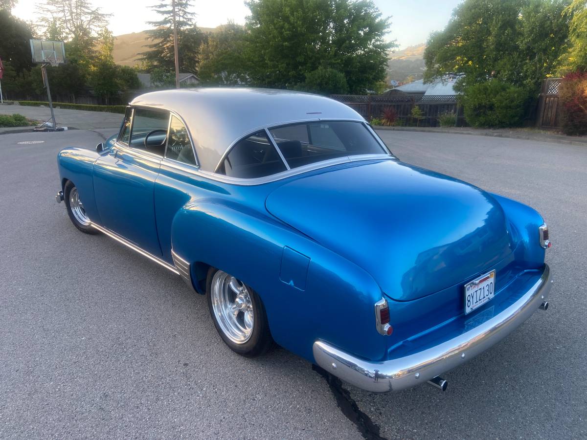 Chevy-bel-air-1951-blue-2