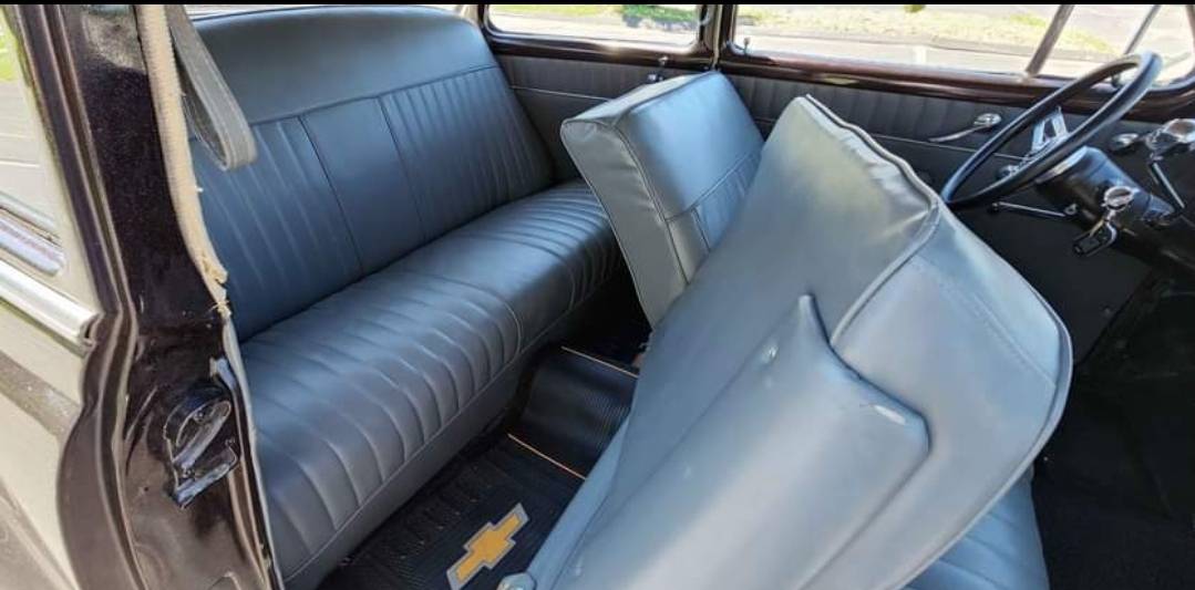 Chevy-bel-air-1953-custom-18