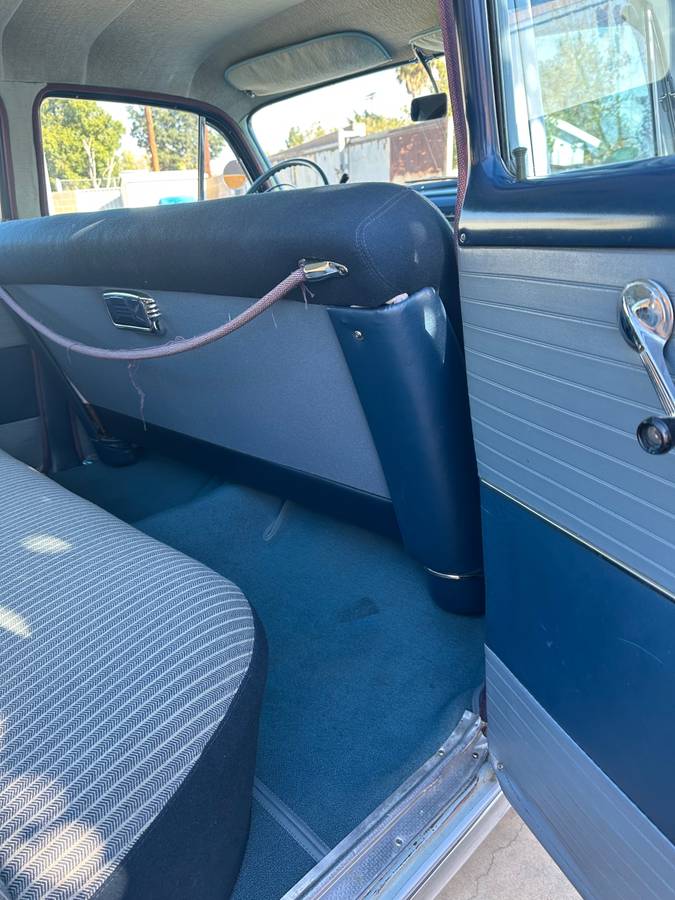 Chevy-bel-air-1954-blue-14