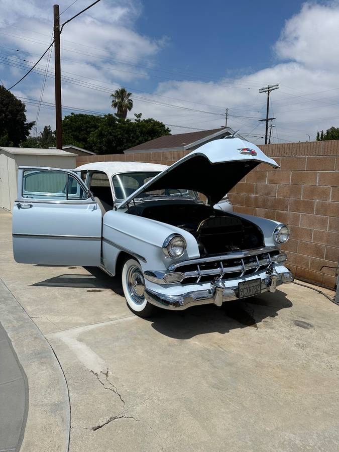 Chevy-bel-air-1954-blue-3