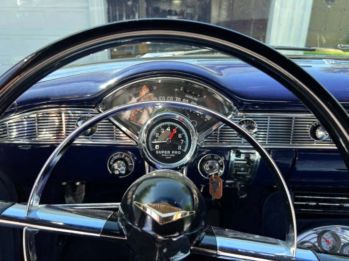 Chevy-bel-air-1956-blue-2