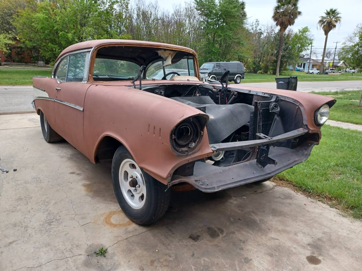 Chevy-bel-air-1957-2