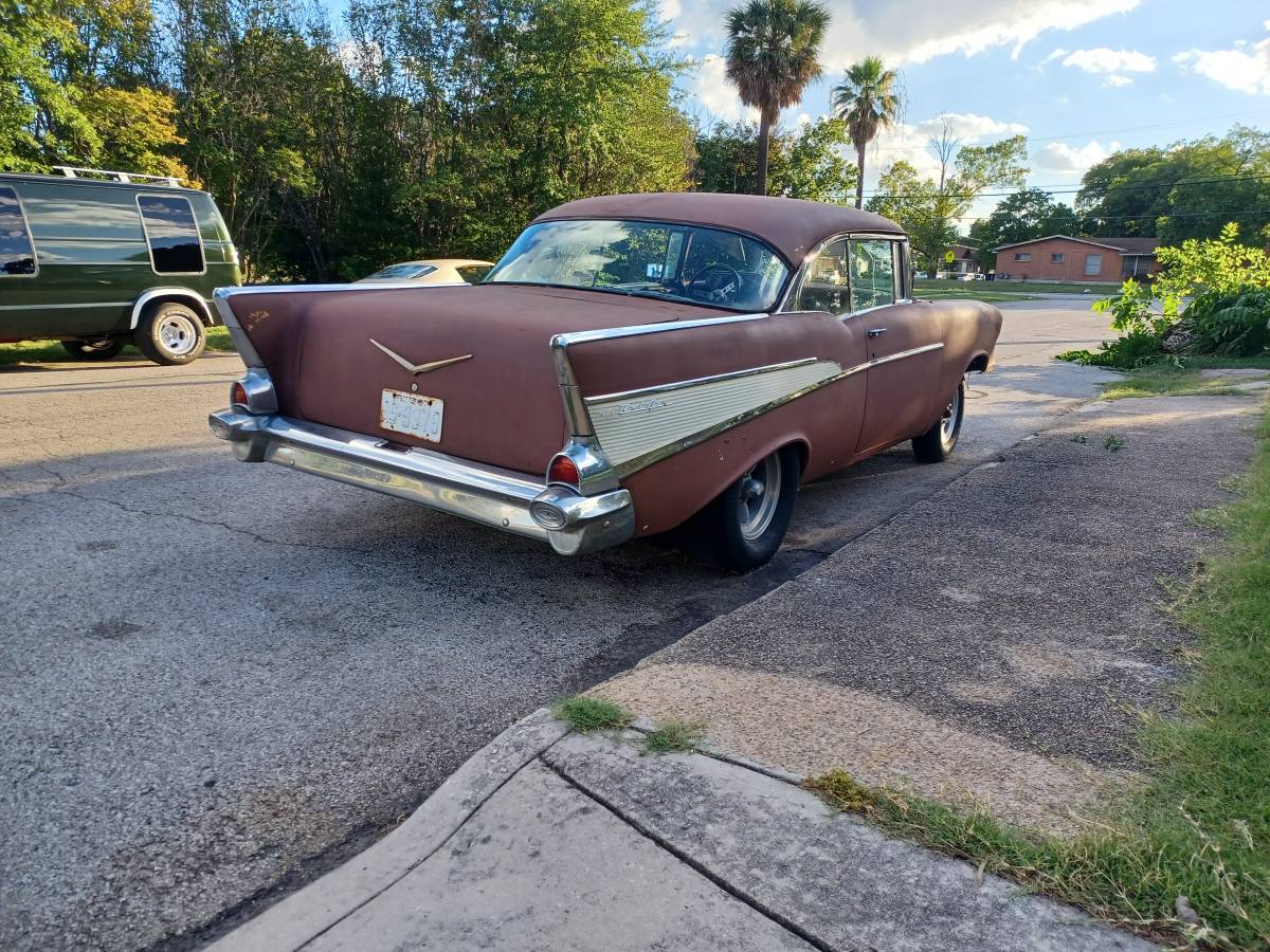 Chevy-bel-air-1957-7