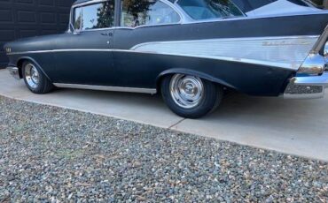 Chevy-bel-air-1957-black-10