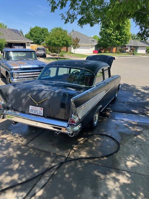Chevy-bel-air-1957-black