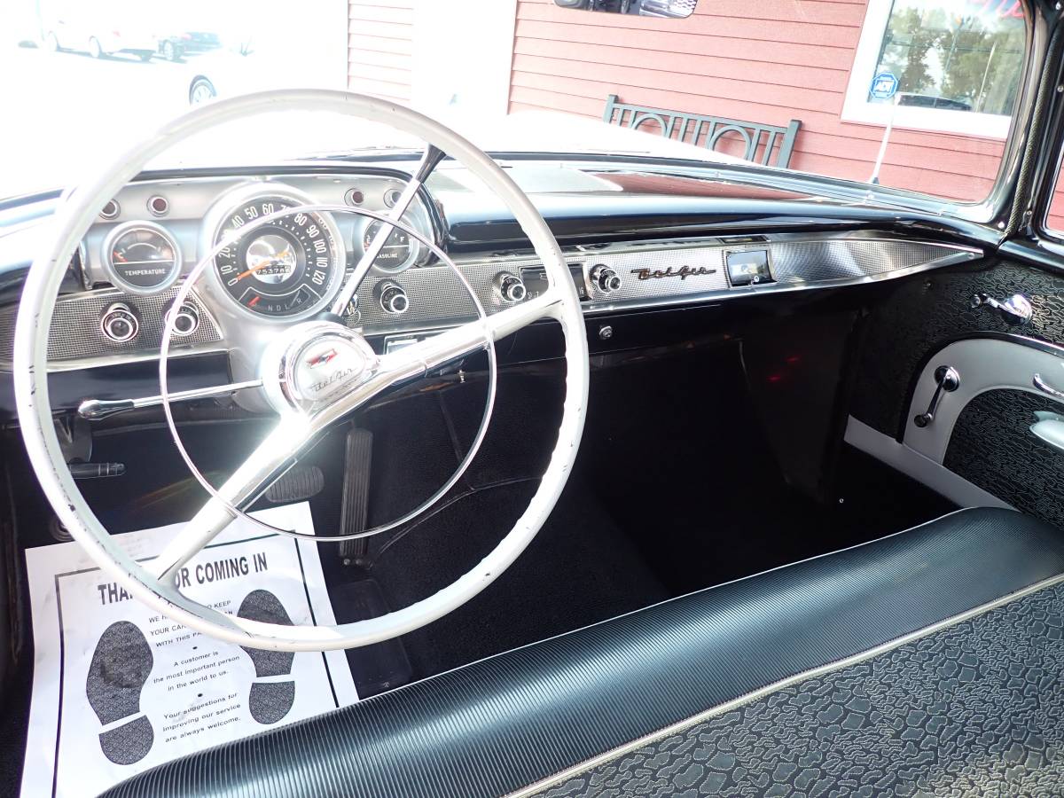 Chevy-bel-air-1957-custom-12