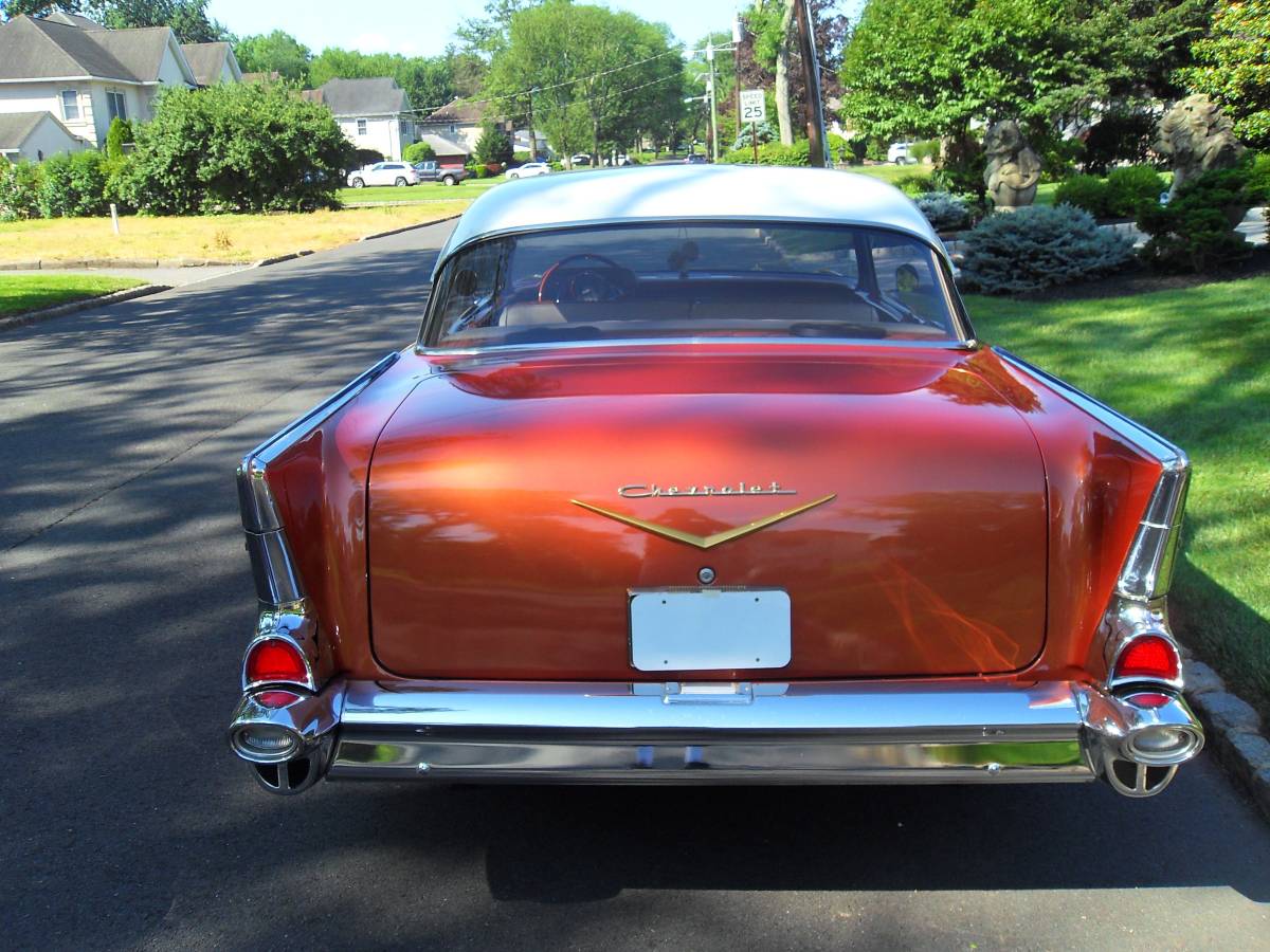 Chevy-bel-air-1957-orange-1