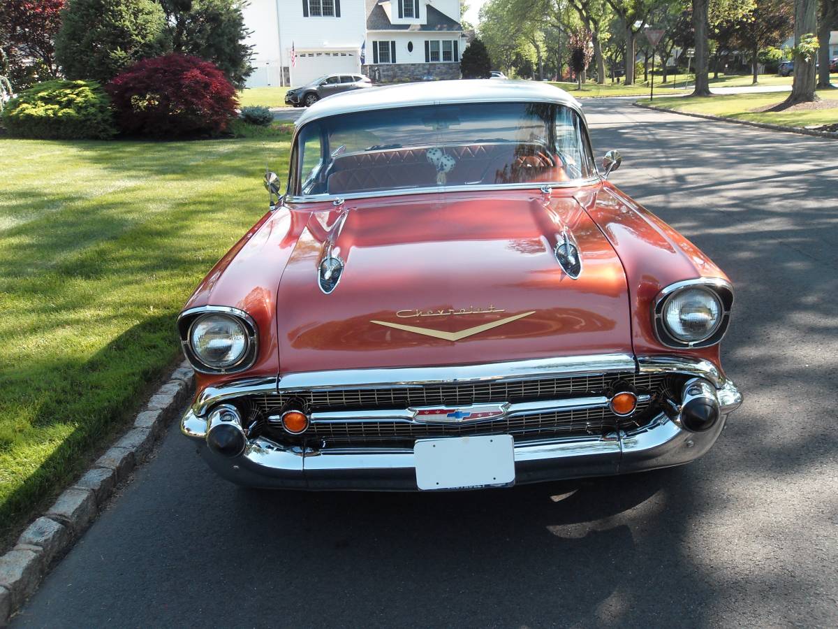 Chevy-bel-air-1957-orange-2