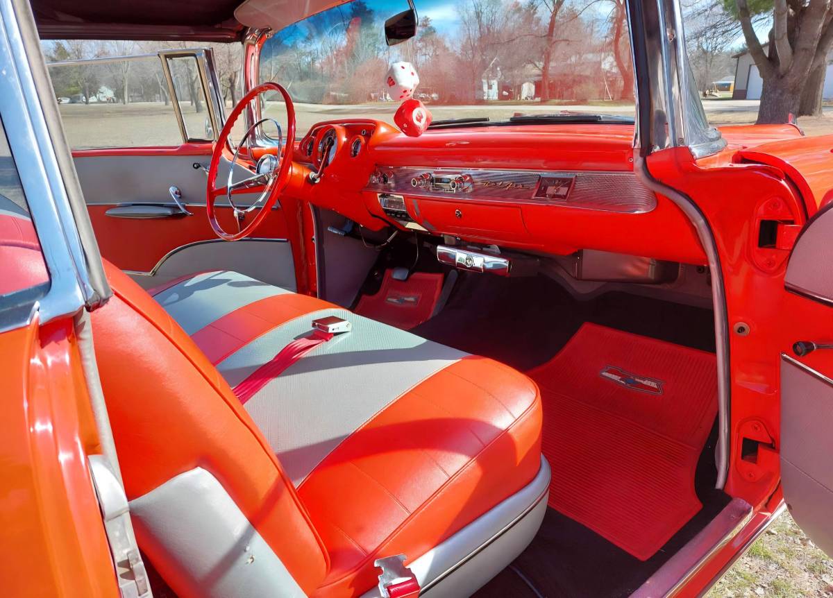 Chevy-bel-air-1957-red-8