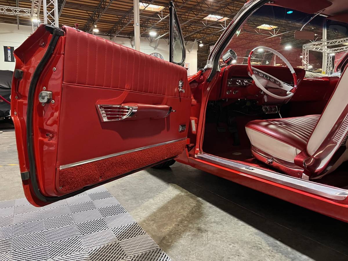 Chevy-bel-air-1961-red-1