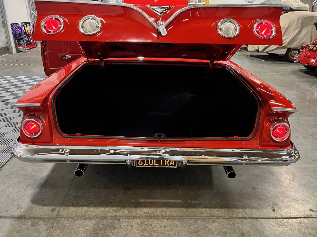 Chevy-bel-air-1961-red-14