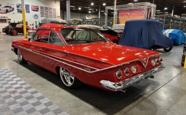 Chevy-bel-air-1961-red-9