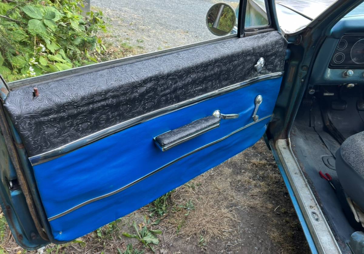 Chevy-bel-air-1967-blue-10