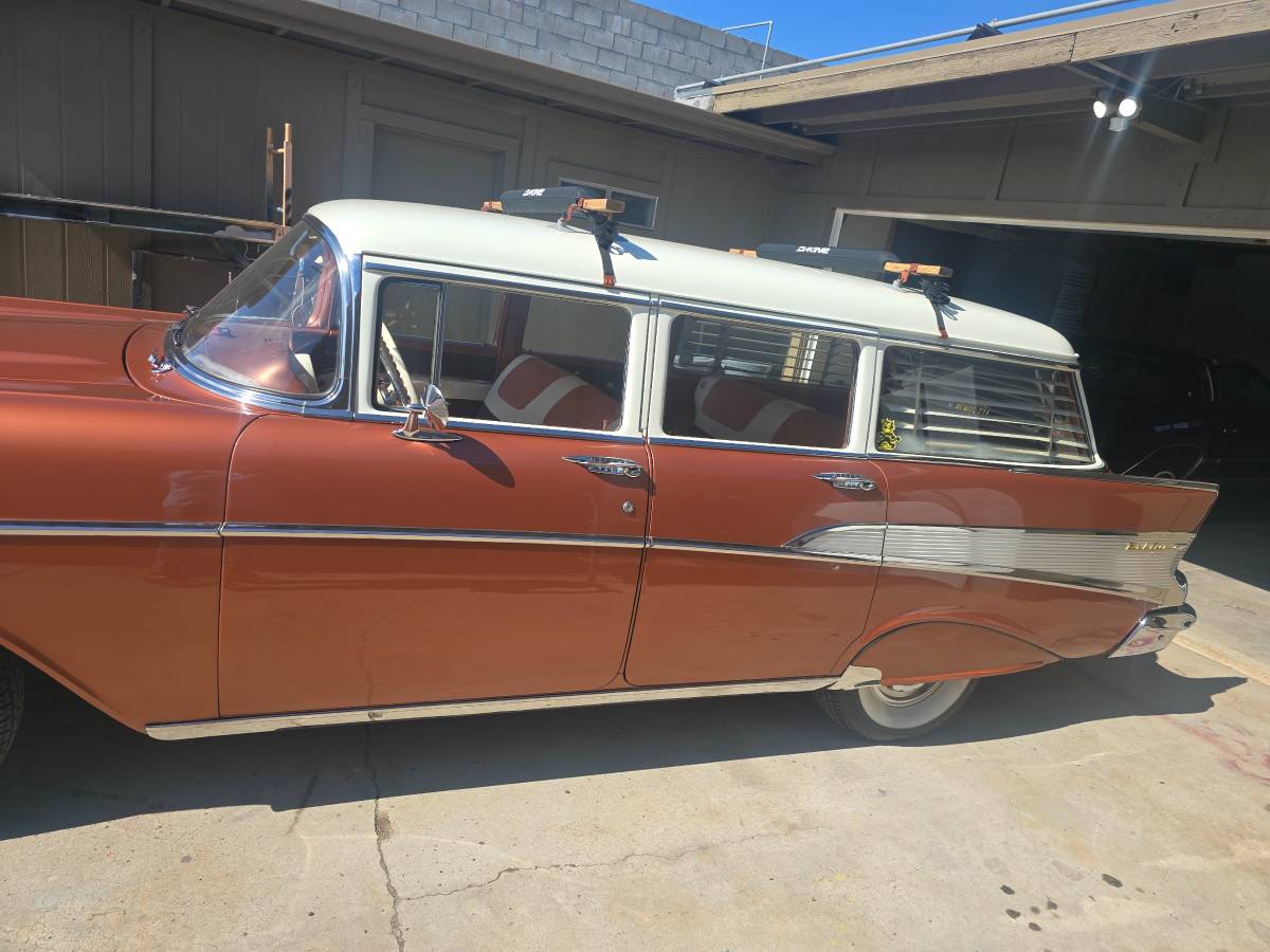Chevy-bel-air-wagon-1957-brown-5