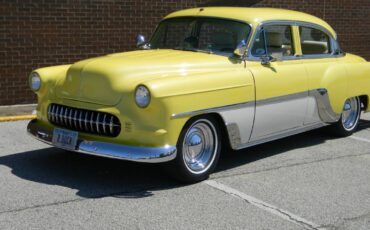 Chevy-belair-1953-yellow