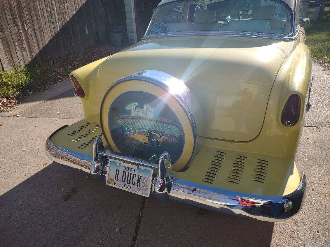 Chevy-belair-1953-yellow-6