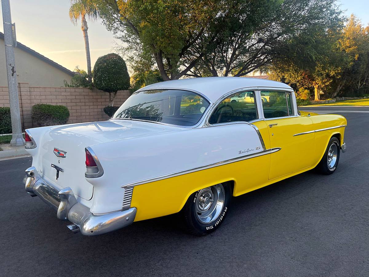 Chevy-belair-1955-yellow-10