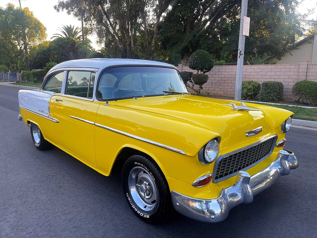 Chevy-belair-1955-yellow-19